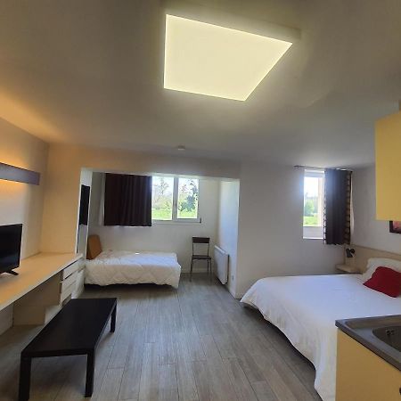Residence Les Temporis Bretteville Sur Odon Bagian luar foto