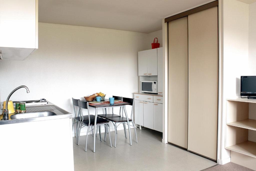 Residence Les Temporis Bretteville Sur Odon Bagian luar foto