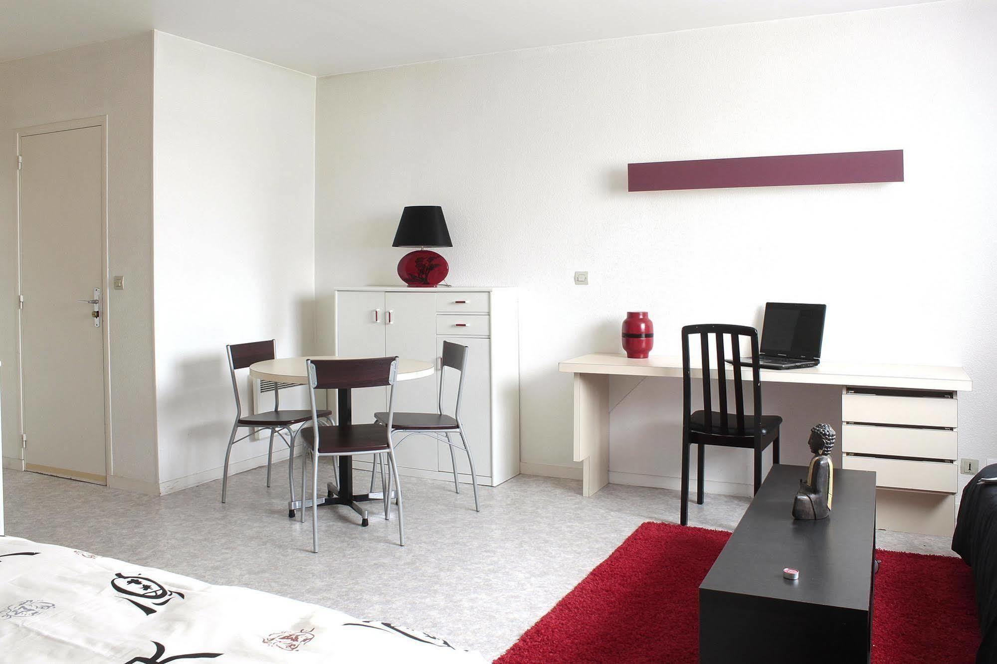 Residence Les Temporis Bretteville Sur Odon Bagian luar foto